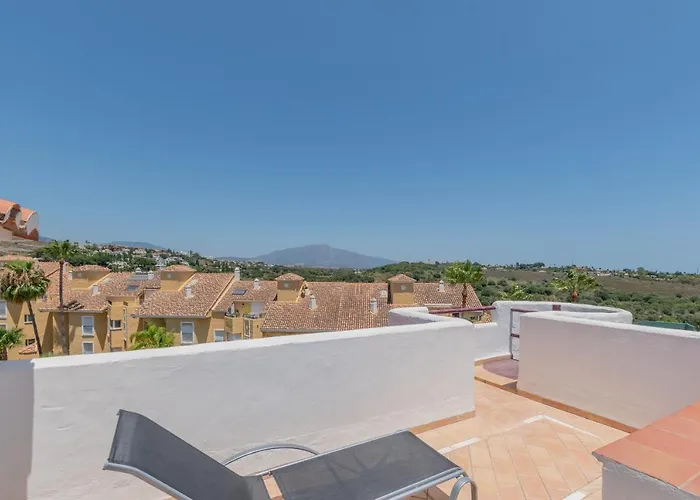 Penthouse With Amazing Sea View *