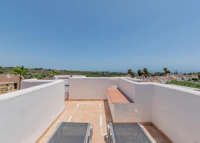 Penthouse With Amazing Sea View *