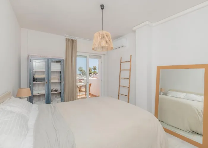 Апартаменты Penthouse With Amazing Sea View *